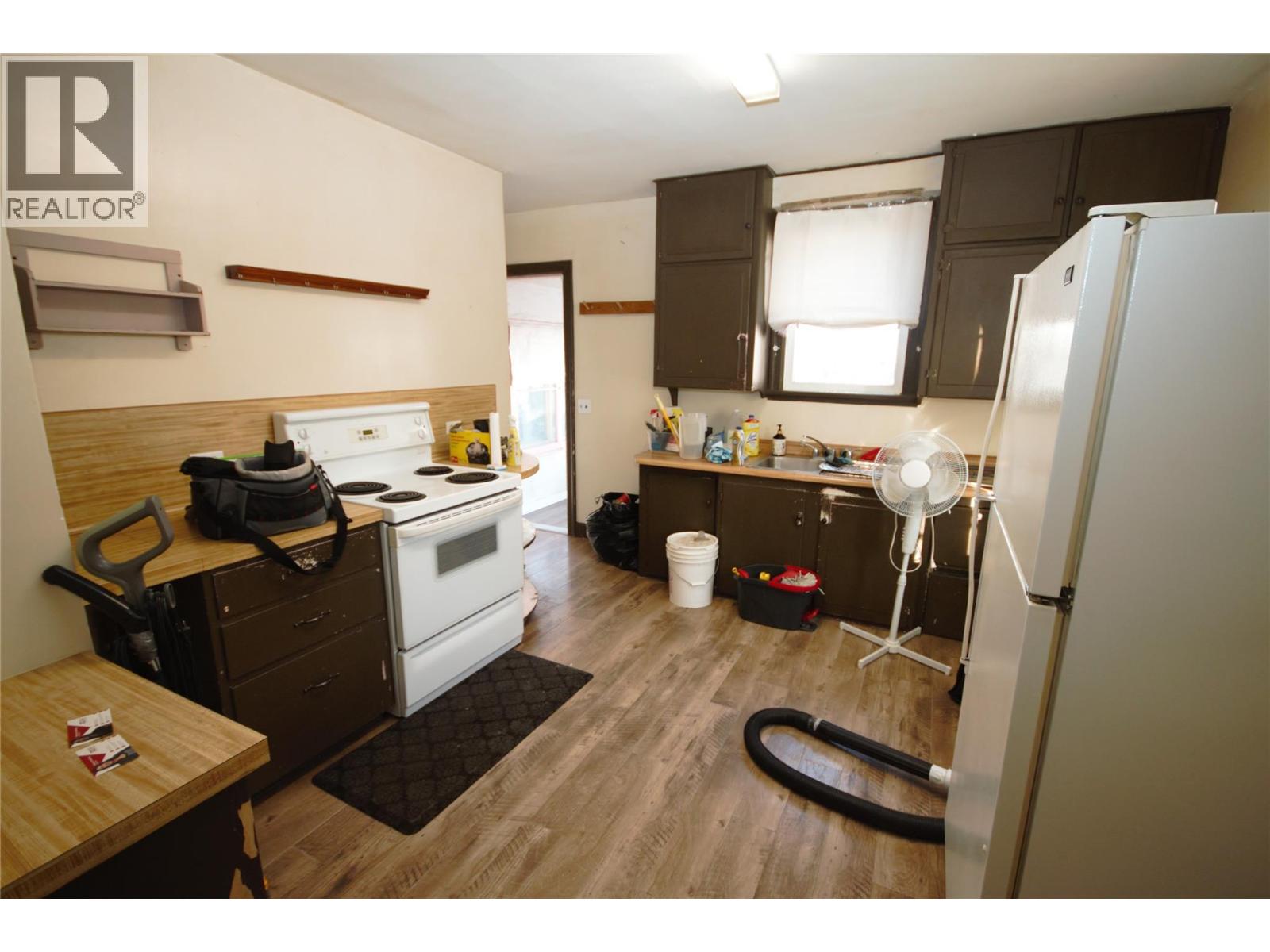 6449 Park Drive, Oliver, British Columbia  V0H 1T3 - Photo 23 - 10381891