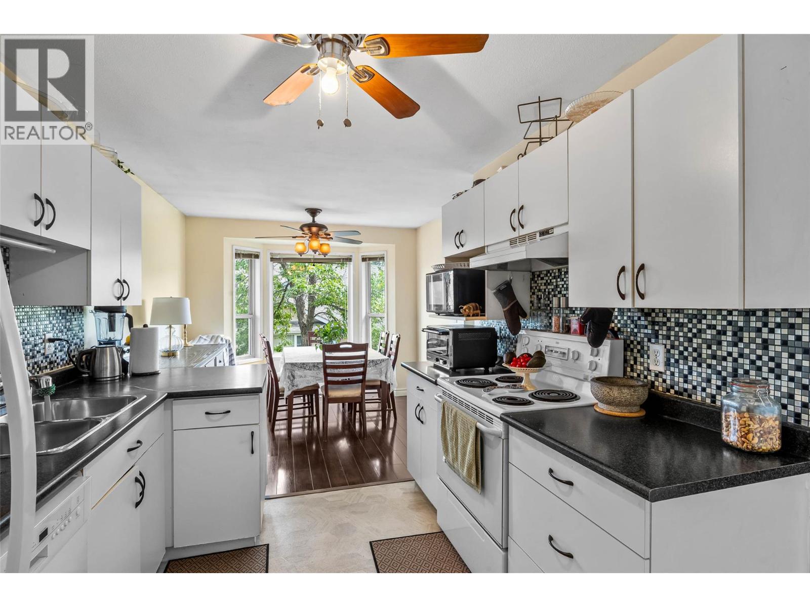 1750 Mckinley Court Unit# 27, Kamloops, British Columbia  V2E 2N5 - Photo 10 - 10381862