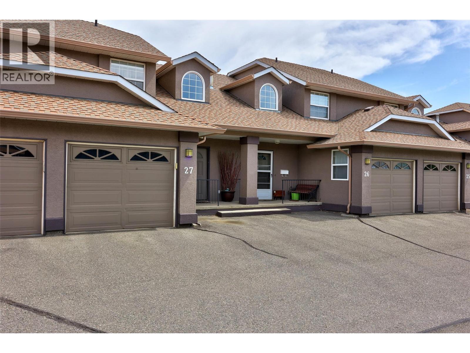 1750 Mckinley Court Unit# 27, Kamloops, British Columbia  V2E 2N5 - Photo 2 - 10381862