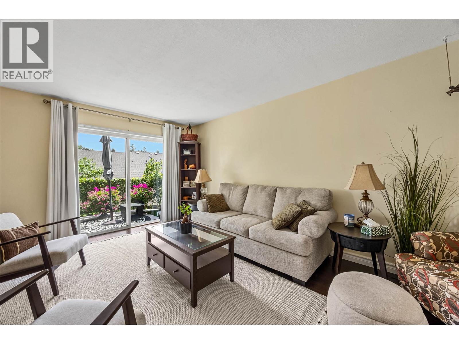 1750 Mckinley Court Unit# 27, Kamloops, British Columbia  V2E 2N5 - Photo 6 - 10381862