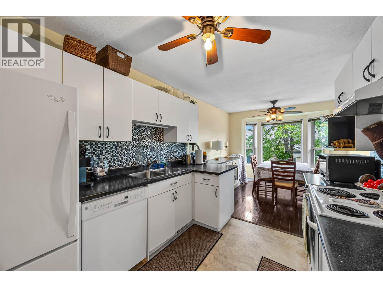 1750 Mckinley Court Unit# 27, Kamloops, British Columbia  V2E 2N5 - Photo 9 - 10381862