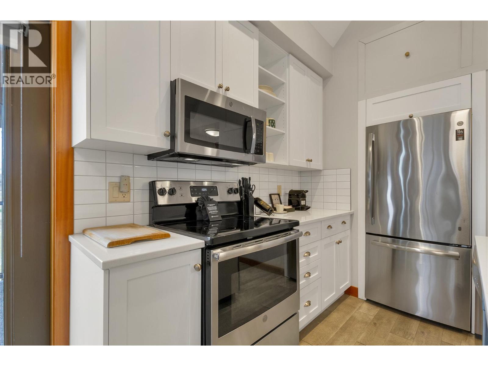 105 Village Centre Court Unit# 422, Vernon, British Columbia  V1H 1Y8 - Photo 11 - 10381805