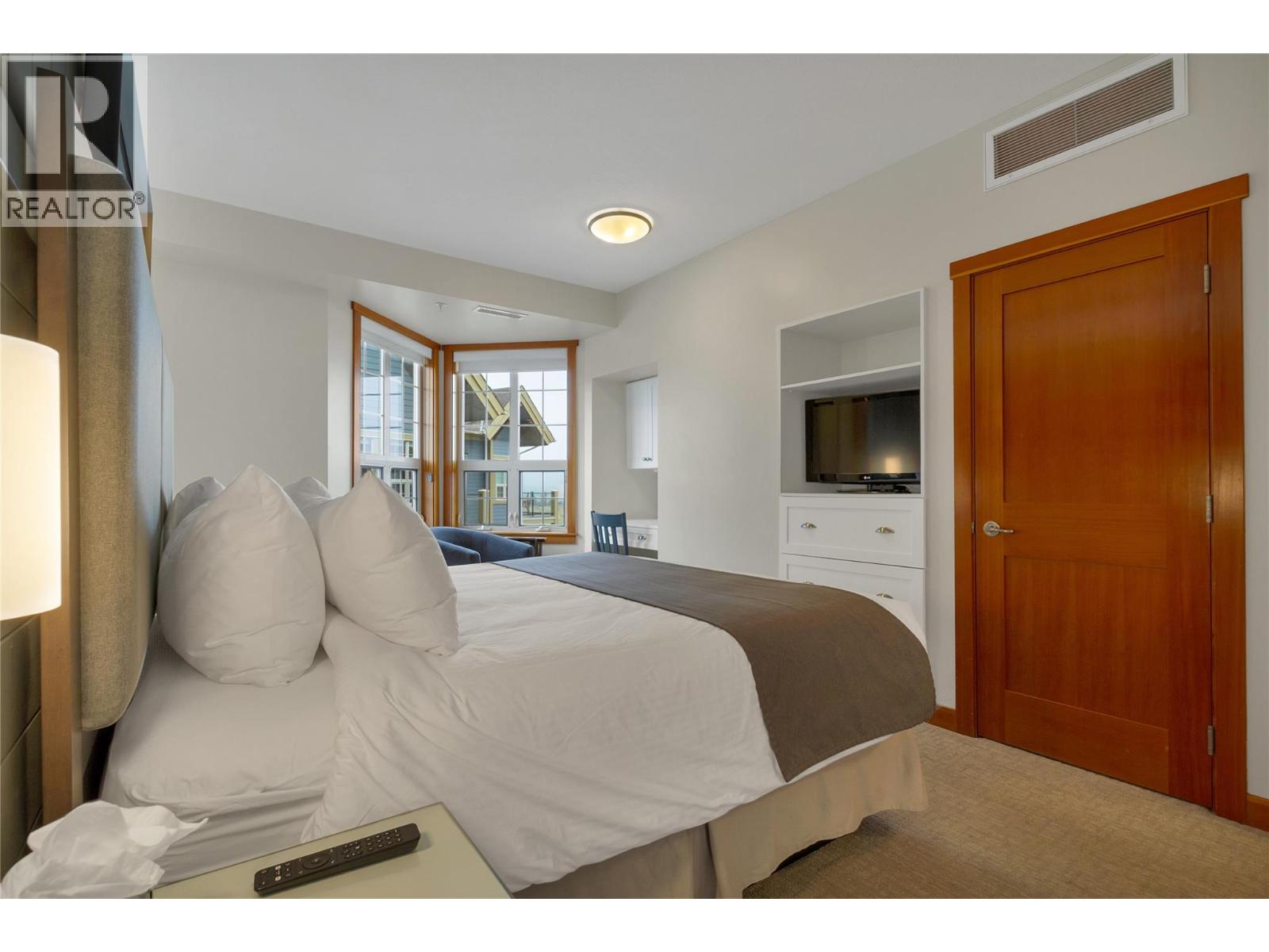 105 Village Centre Court Unit# 422, Vernon, British Columbia  V1H 1Y8 - Photo 17 - 10381805