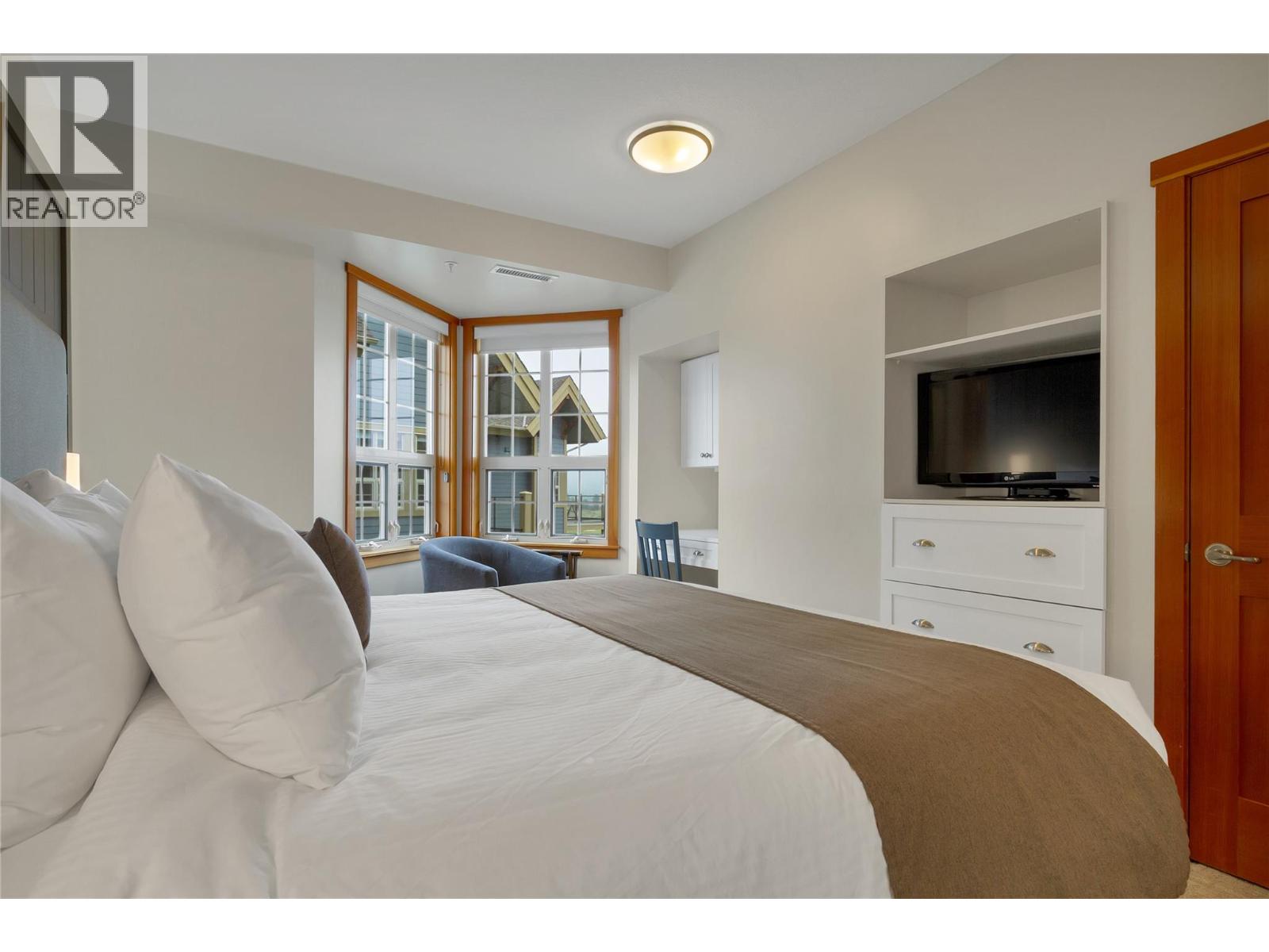 105 Village Centre Court Unit# 422, Vernon, British Columbia  V1H 1Y8 - Photo 18 - 10381805