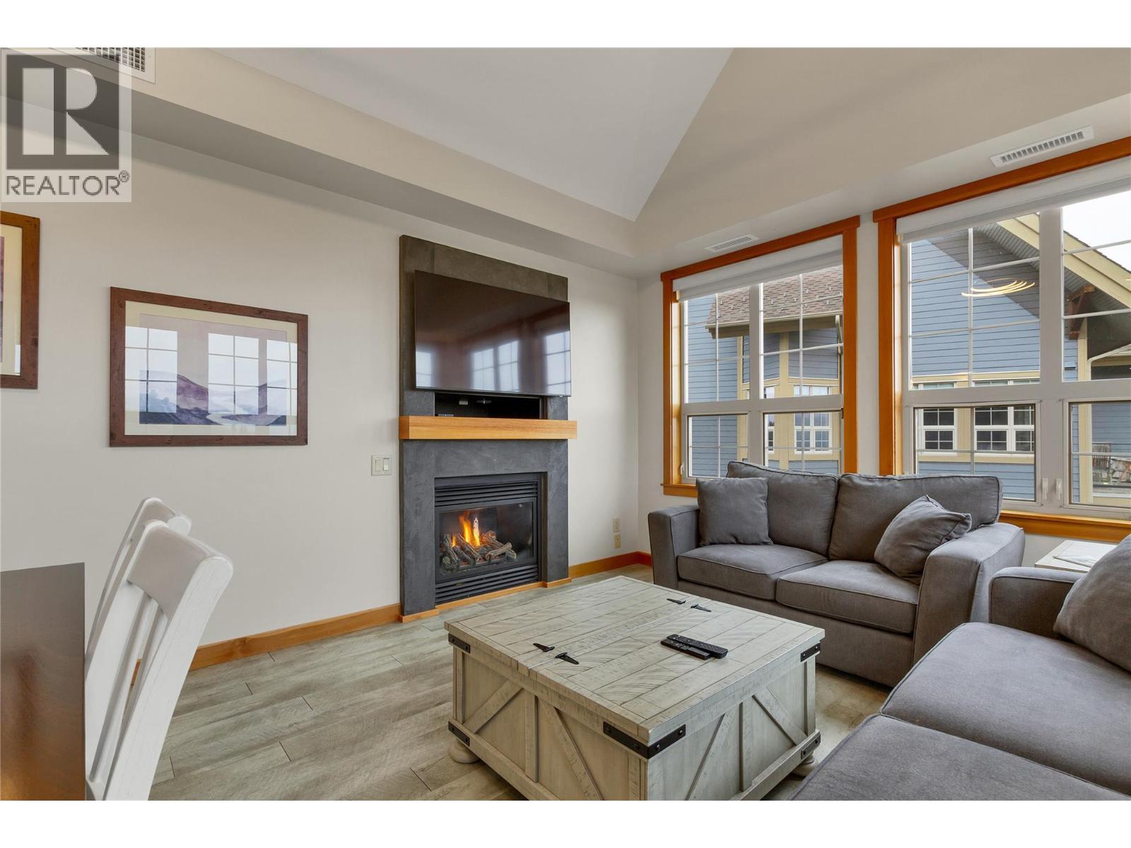 105 Village Centre Court Unit# 422, Vernon, British Columbia  V1H 1Y8 - Photo 8 - 10381805