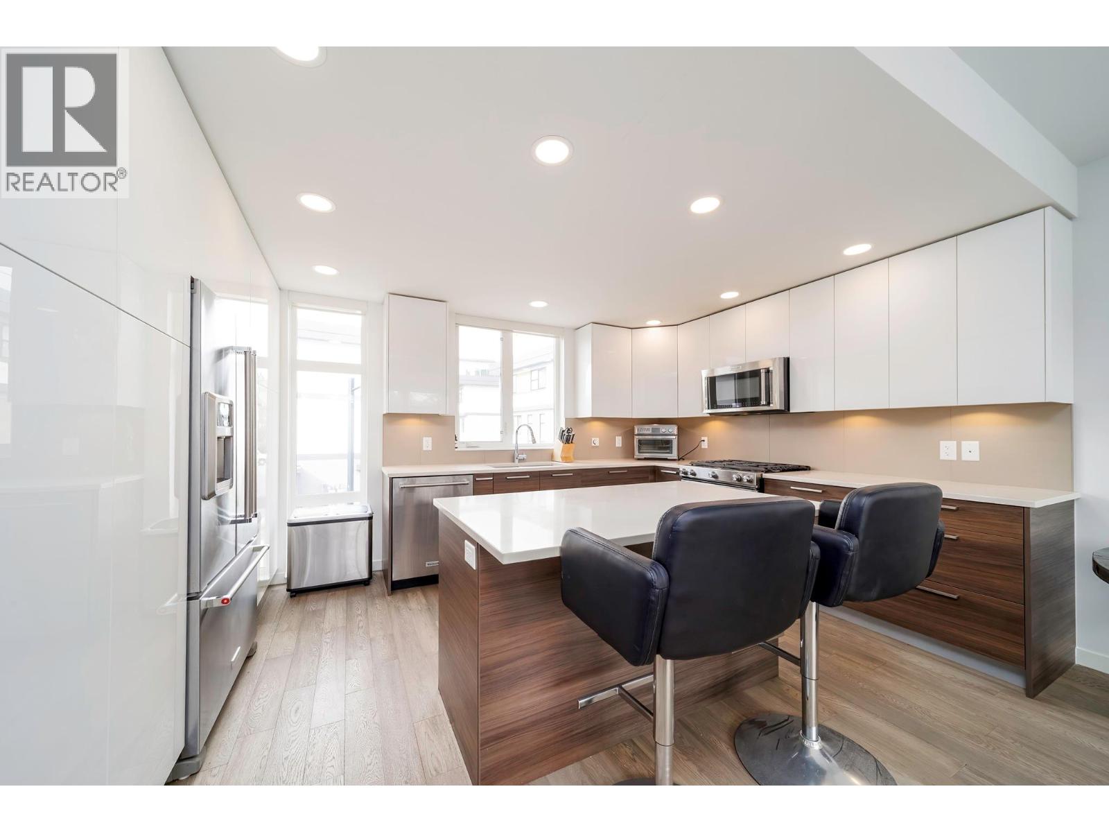 1515 Highland Drive N Unit# 29, Kelowna, British Columbia  V1Y 0C9 - Photo 3 - 10377966