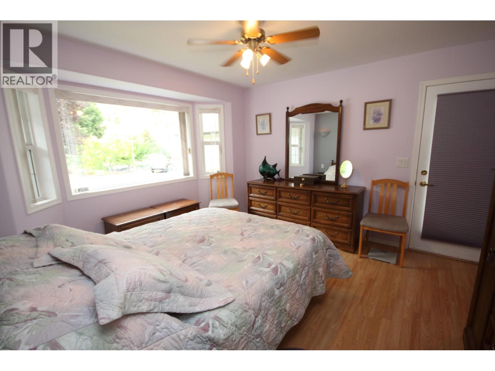 957 Morningstar Road, Oliver, British Columbia  V0H 1T6 - Photo 14 - 10381912