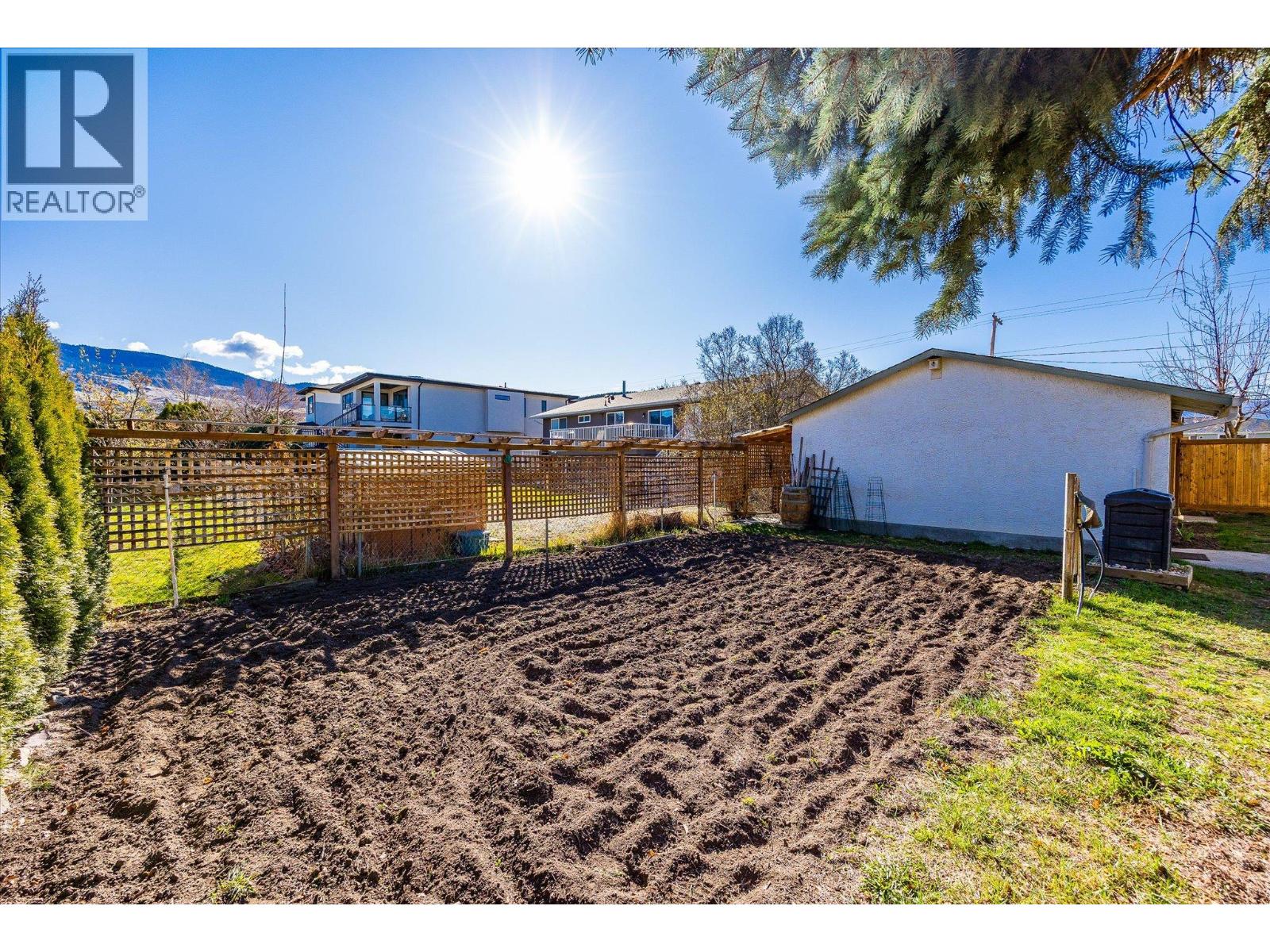 280 Mugford Road, Kelowna, British Columbia  V1X 2E2 - Photo 56 - 10381622