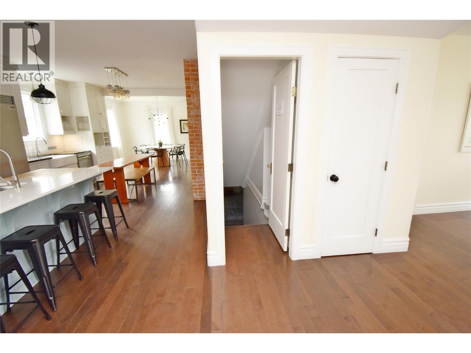 2501 30 Avenue, Vernon, British Columbia  V1T 2B4 - Photo 15 - 10381512