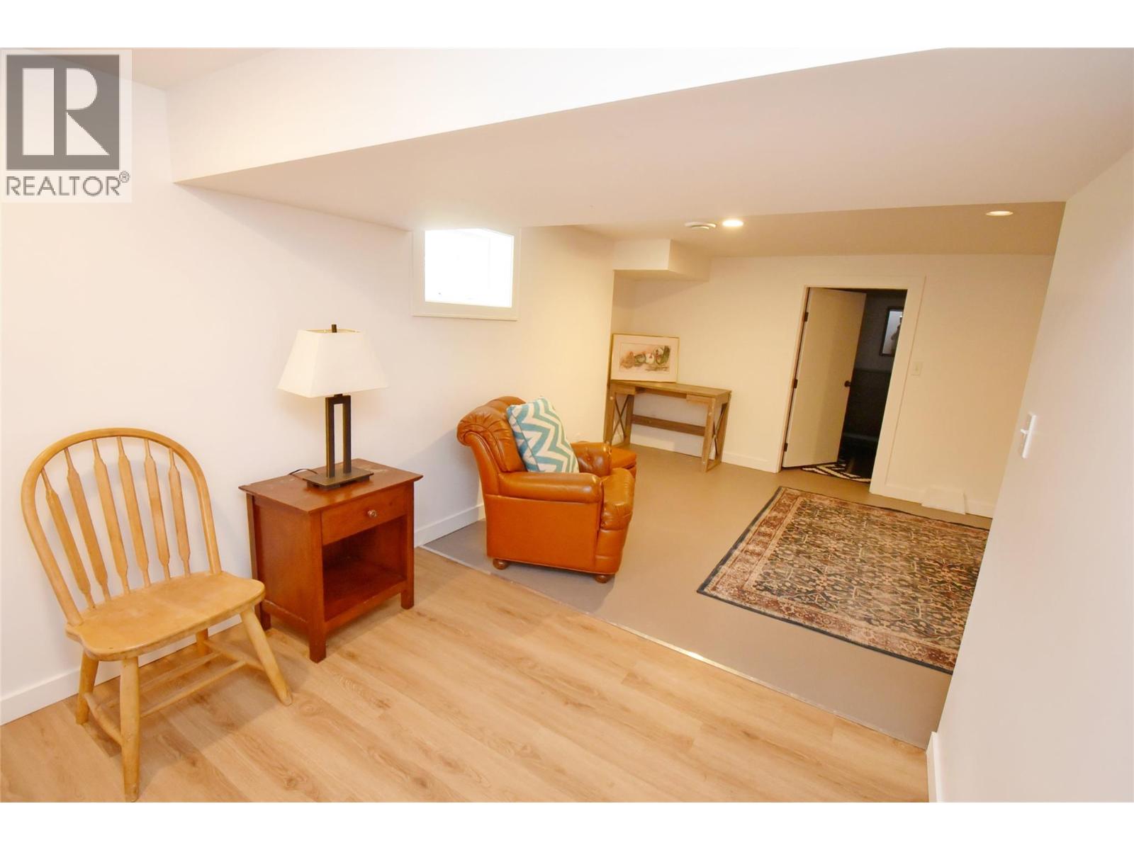 2501 30 Avenue, Vernon, British Columbia  V1T 2B4 - Photo 21 - 10381512