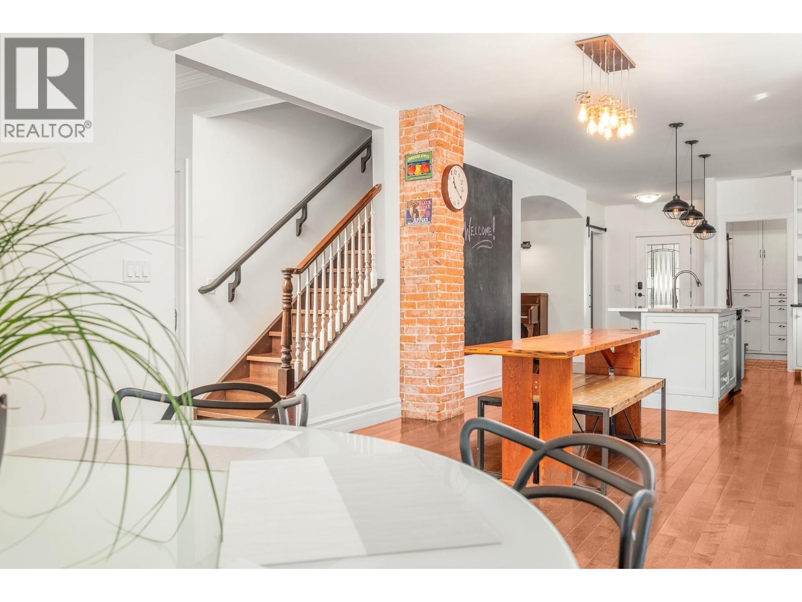 2501 30 Avenue, Vernon, British Columbia  V1T 2B4 - Photo 24 - 10381512