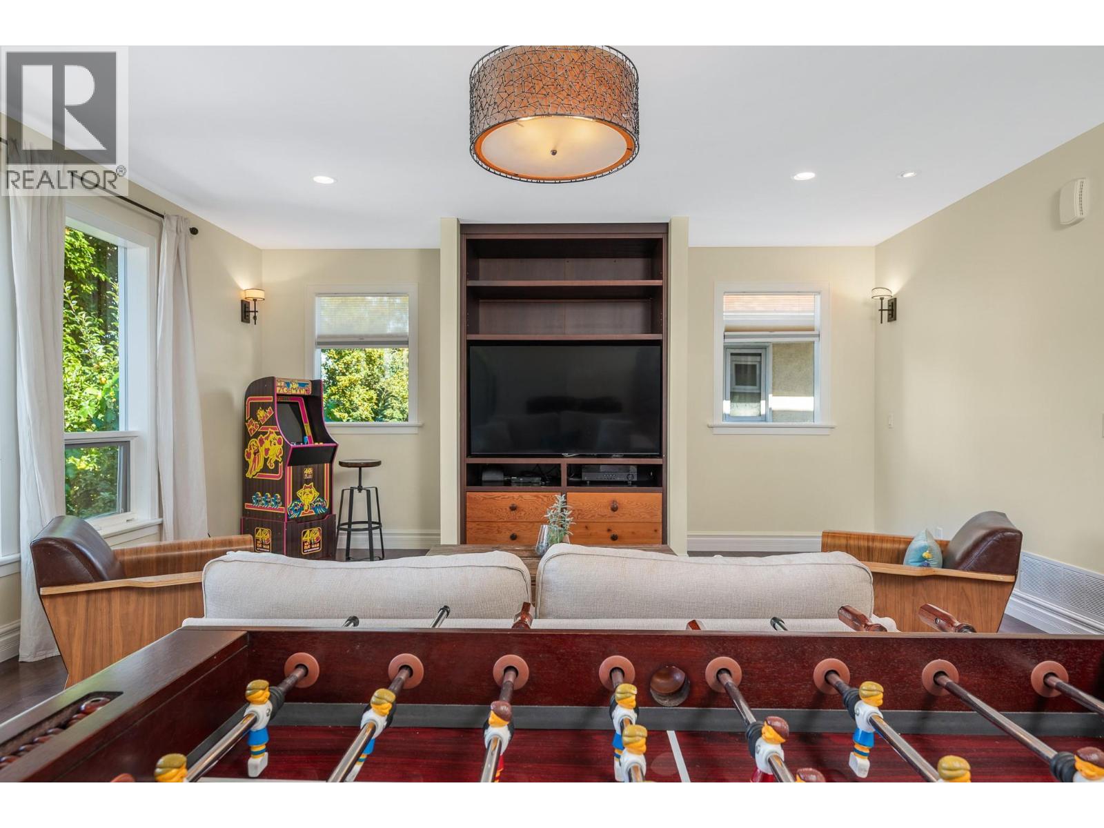 2501 30 Avenue, Vernon, British Columbia  V1T 2B4 - Photo 31 - 10381512