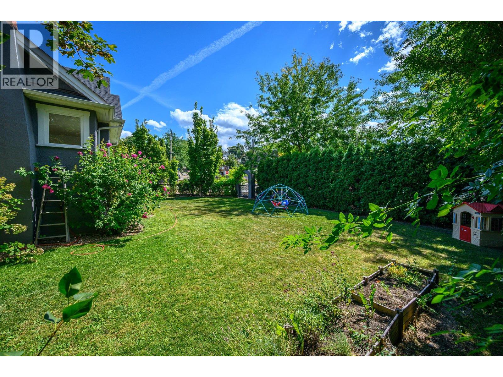 2501 30 Avenue, Vernon, British Columbia  V1T 2B4 - Photo 56 - 10381512