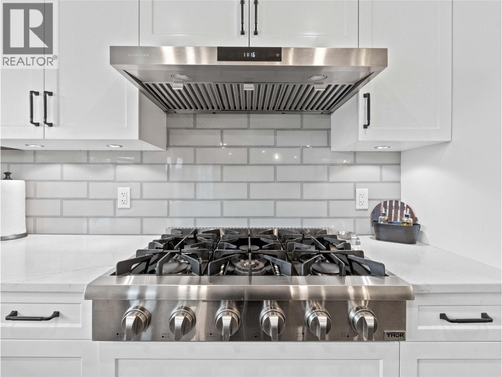 2511 Parkview Place, Blind Bay, British Columbia  V0E 1H2 - Photo 14 - 10381959