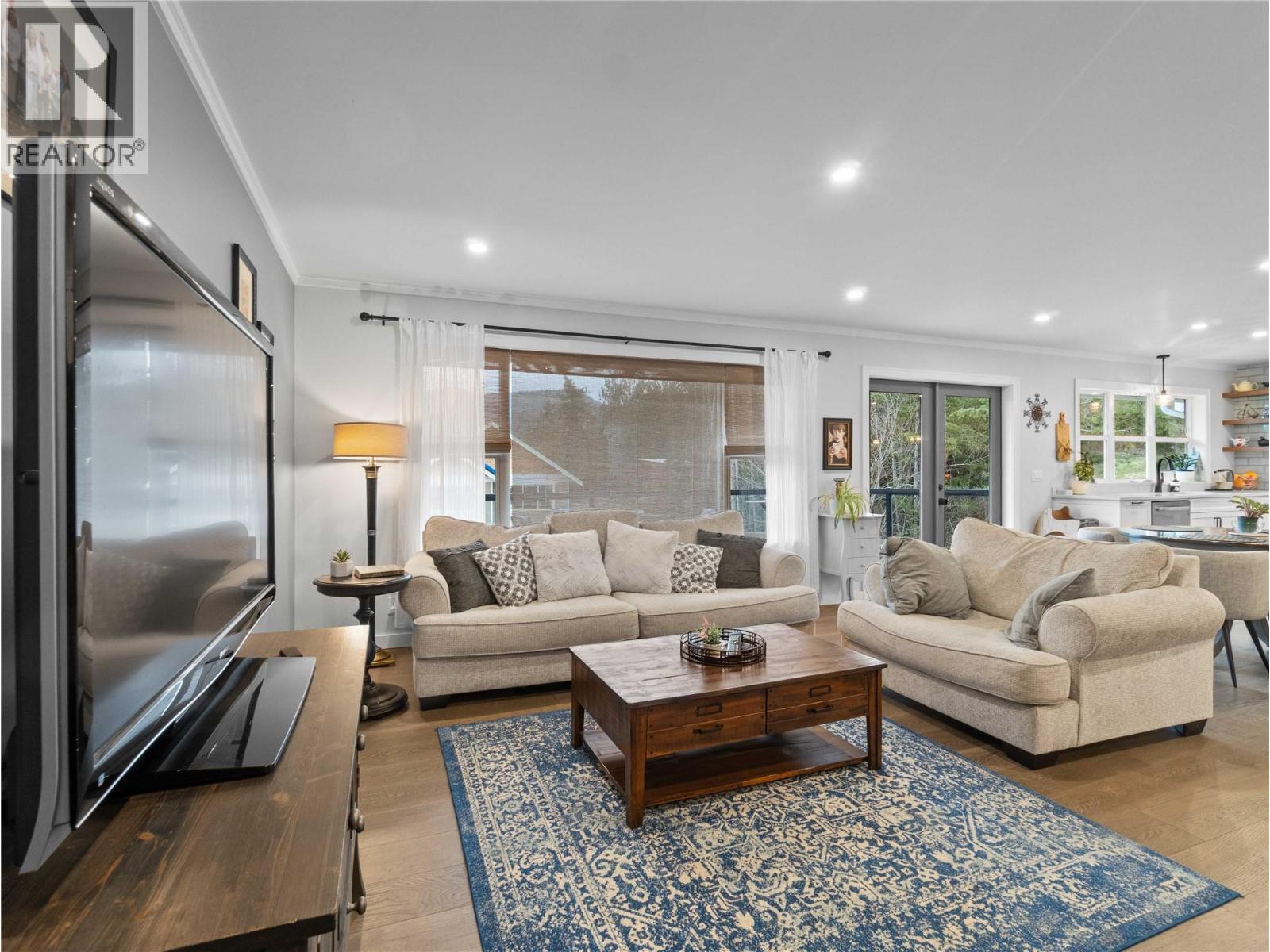 2511 Parkview Place, Blind Bay, British Columbia  V0E 1H2 - Photo 5 - 10381959