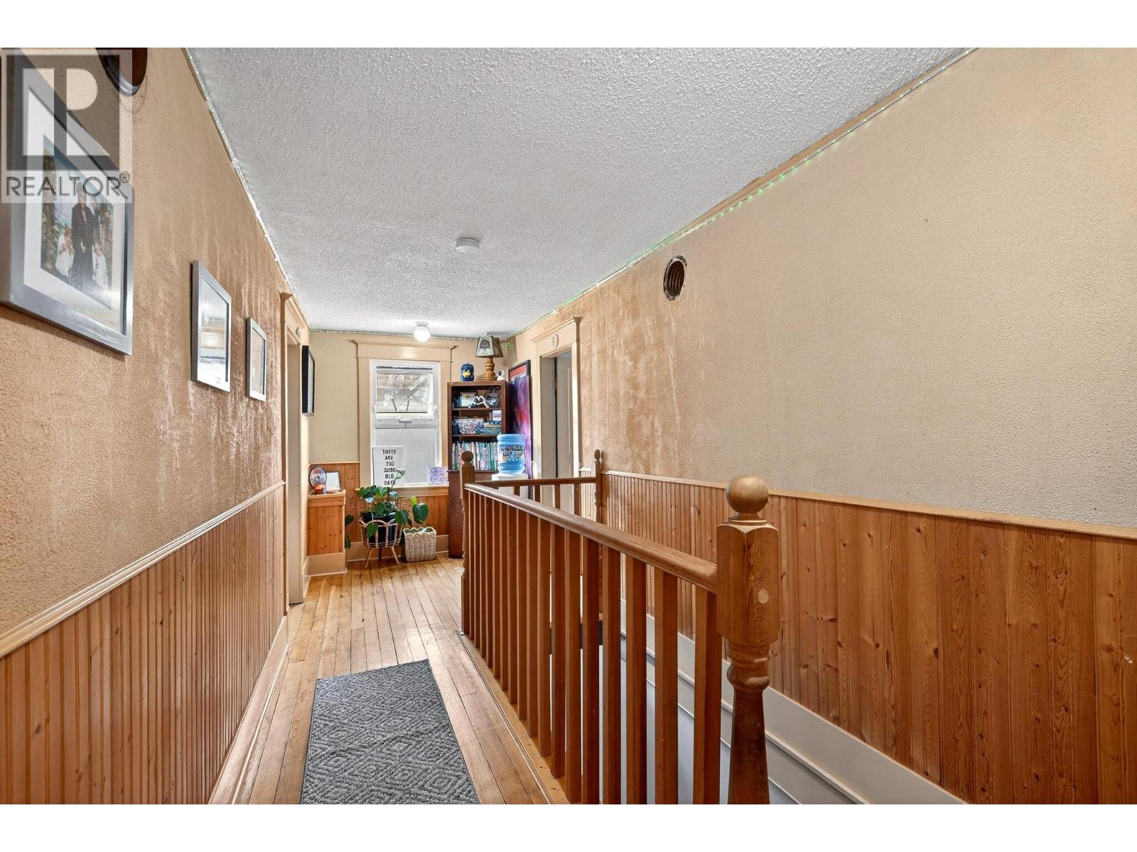 2319 Pandosy Street, Kelowna, British Columbia  V1Y 1T4 - Photo 19 - 10381905