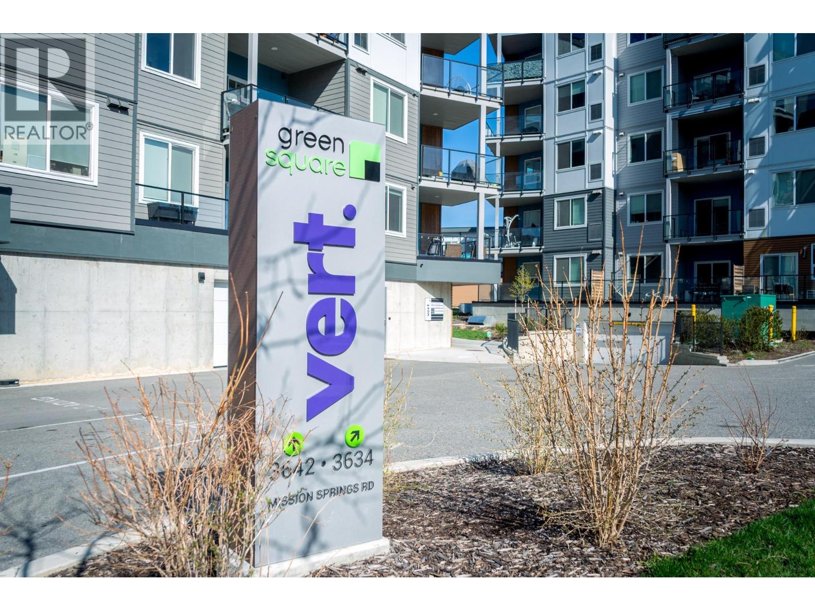 3642 Mission Springs Drive Unit# 204 Lot# 140, Kelowna, British Columbia  V1W 0E1 - Photo 2 - 10381772