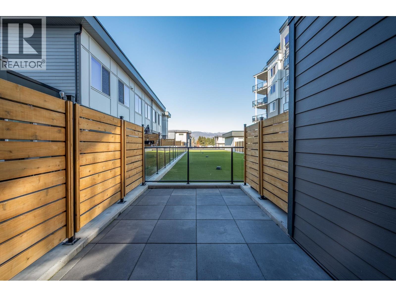 3642 Mission Springs Drive Unit# 204 Lot# 140, Kelowna, British Columbia  V1W 0E1 - Photo 32 - 10381772