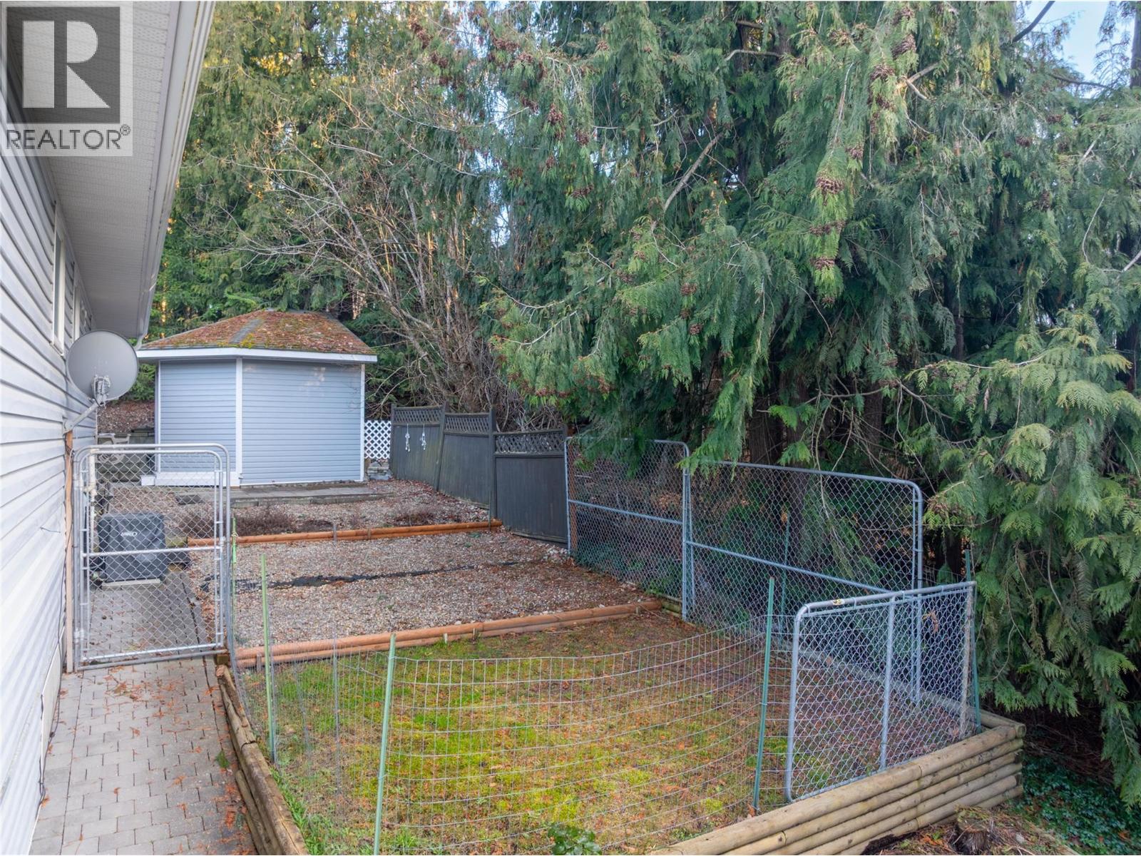 2421 Mount Tuam Crescent, Sorrento, British Columbia  V0E 2W2 - Photo 43 - 10380905