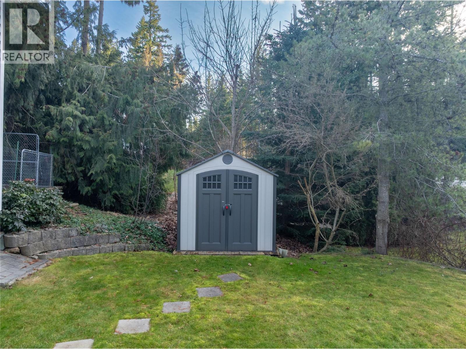 2421 Mount Tuam Crescent, Sorrento, British Columbia  V0E 2W2 - Photo 45 - 10380905