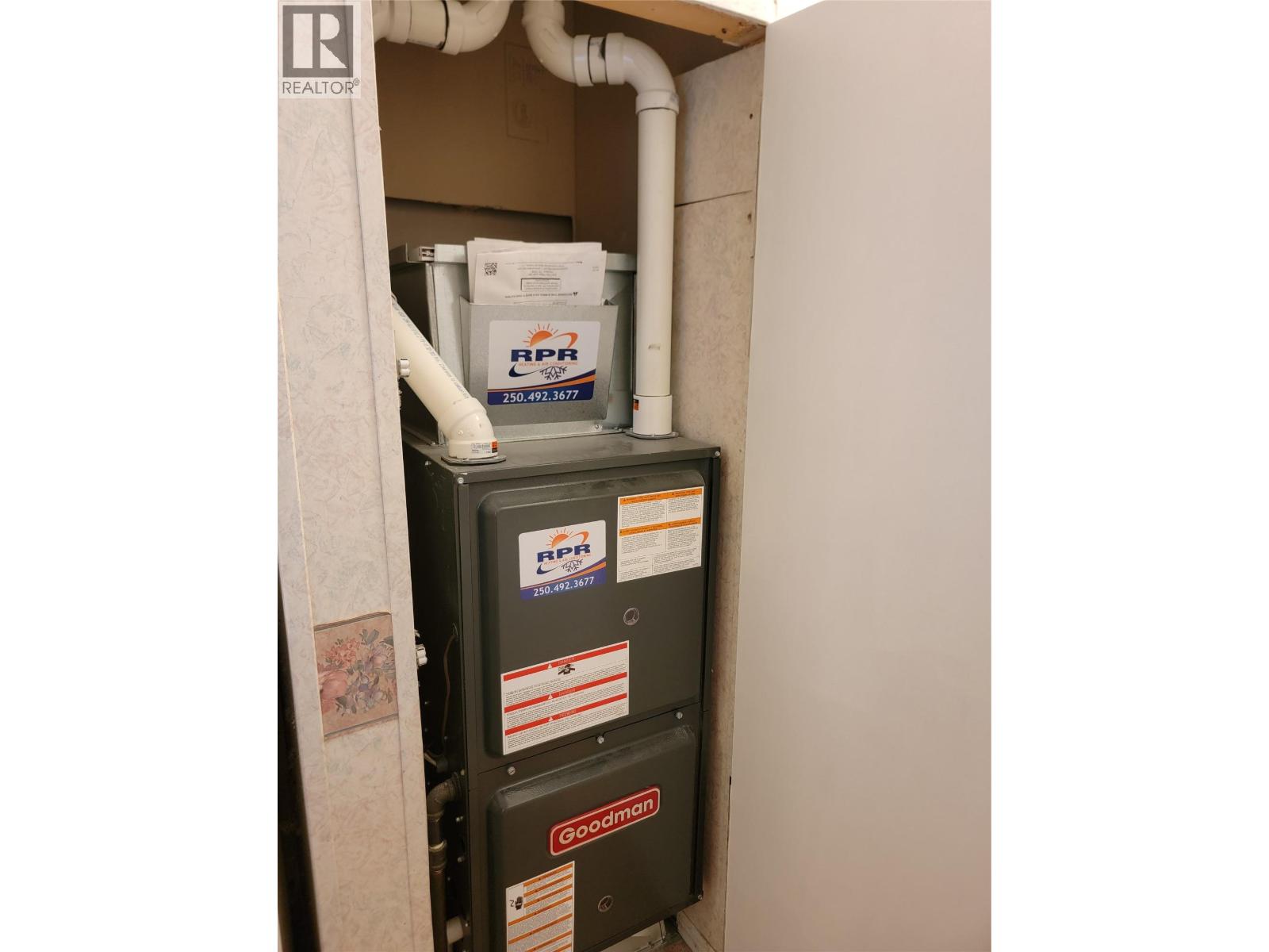 1292 Highway 3a Unit# 32, Keremeos, British Columbia  V0X 1N4 - Photo 29 - 10382009