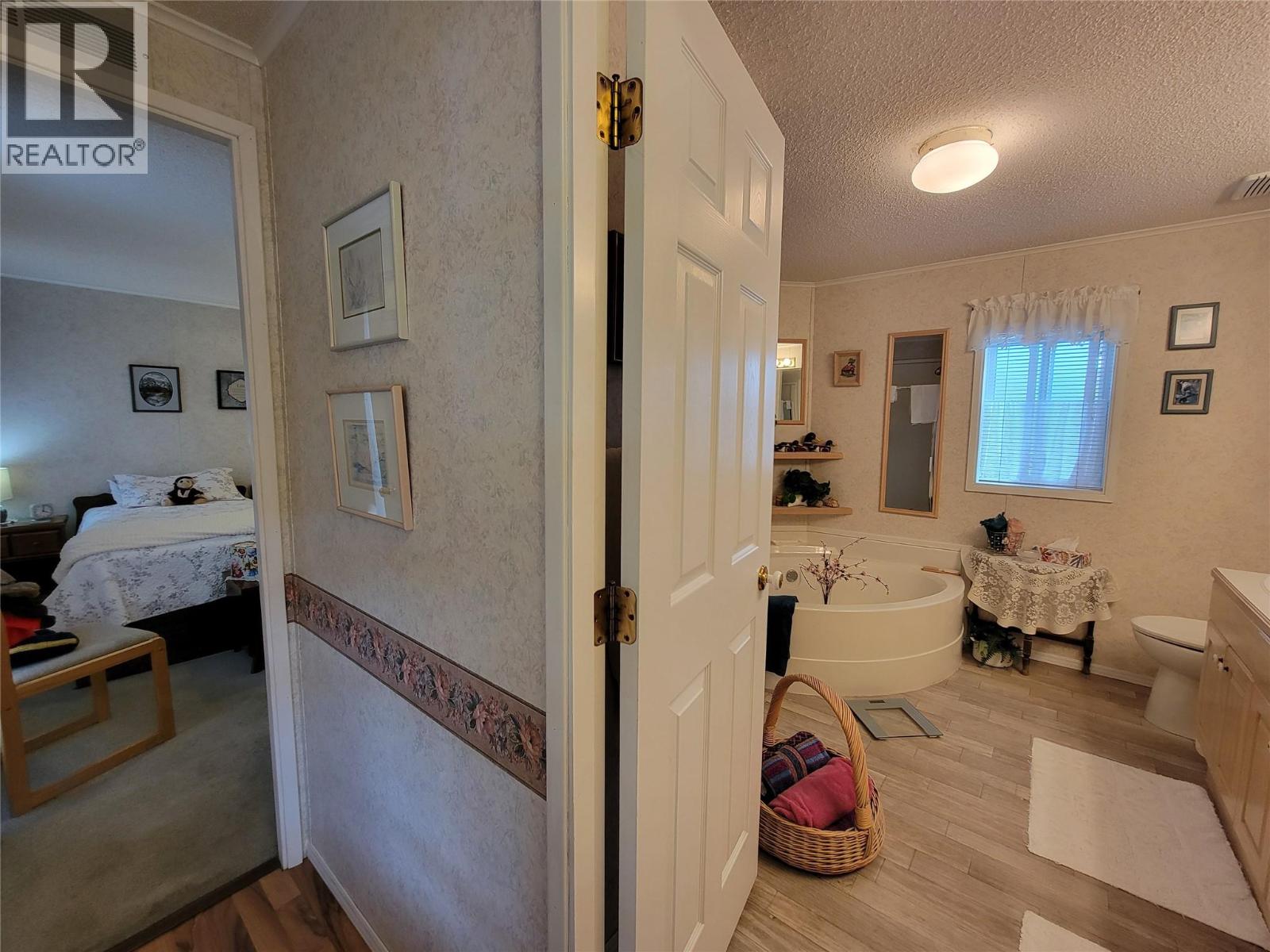 1292 Highway 3a Unit# 32, Keremeos, British Columbia  V0X 1N4 - Photo 30 - 10382009