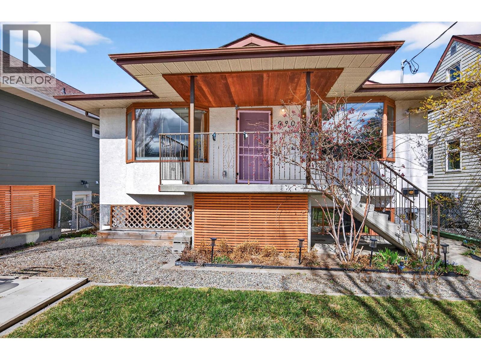 930 Nicola Street, Kamloops, British Columbia  V2C 2R9 - Photo 1 - 10381530