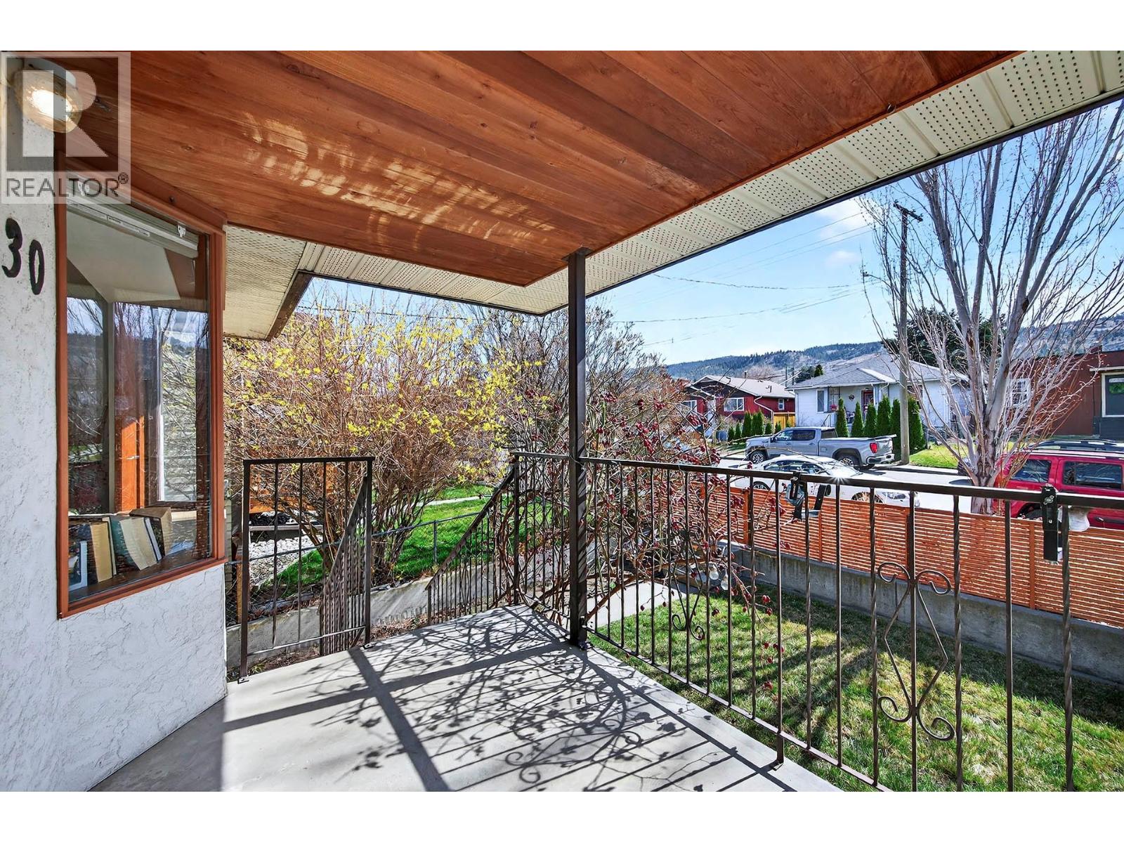 930 Nicola Street, Kamloops, British Columbia  V2C 2R9 - Photo 53 - 10381530