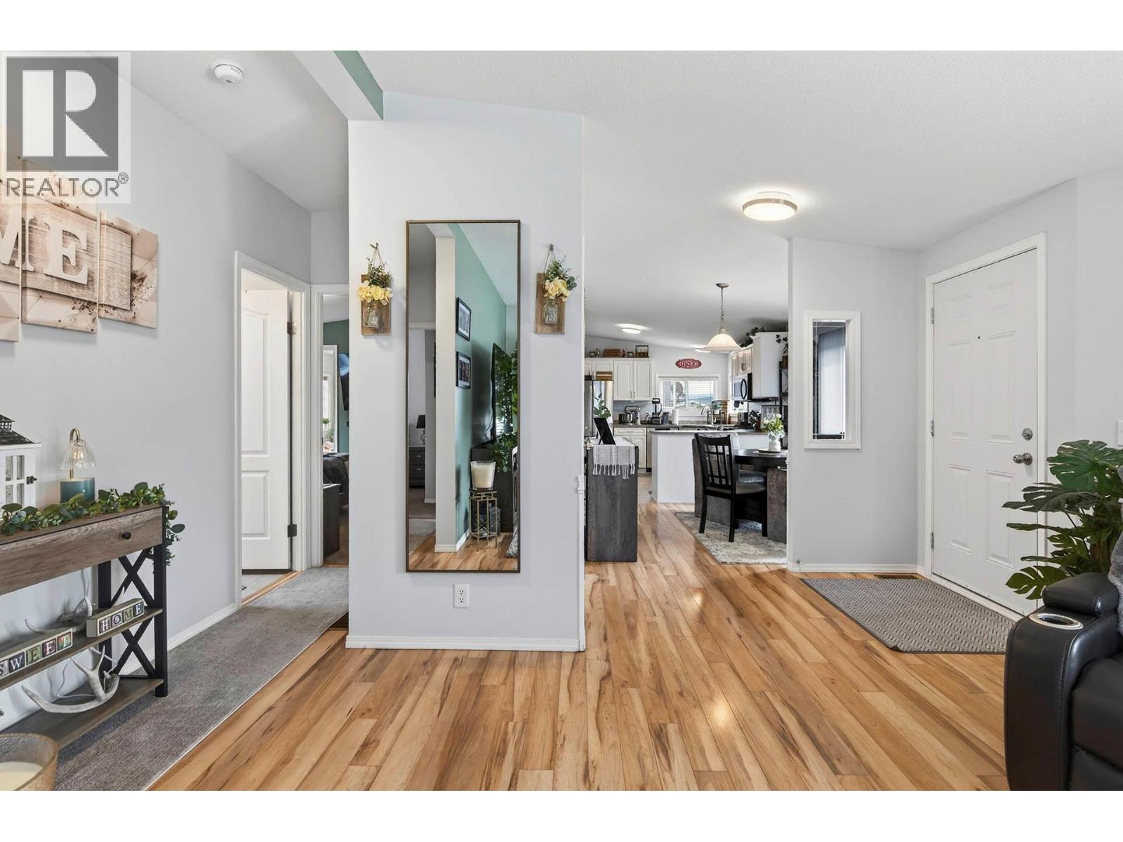 768 Shuswap Road Unit# 23, Kamloops, British Columbia  V2H 0A4 - Photo 3 - 10382034