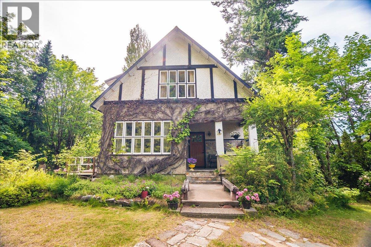 1107 Robertson Avenue, Nelson, British Columbia  V1L 1C2 - Photo 12 - 10381969