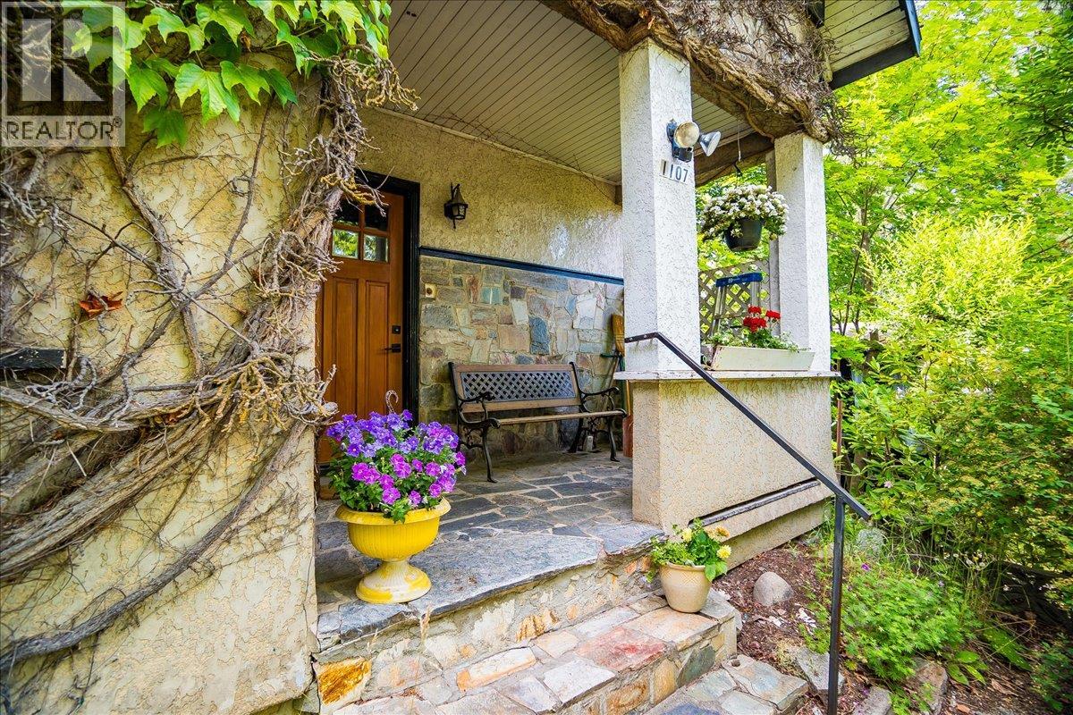 1107 Robertson Avenue, Nelson, British Columbia  V1L 1C2 - Photo 16 - 10381969