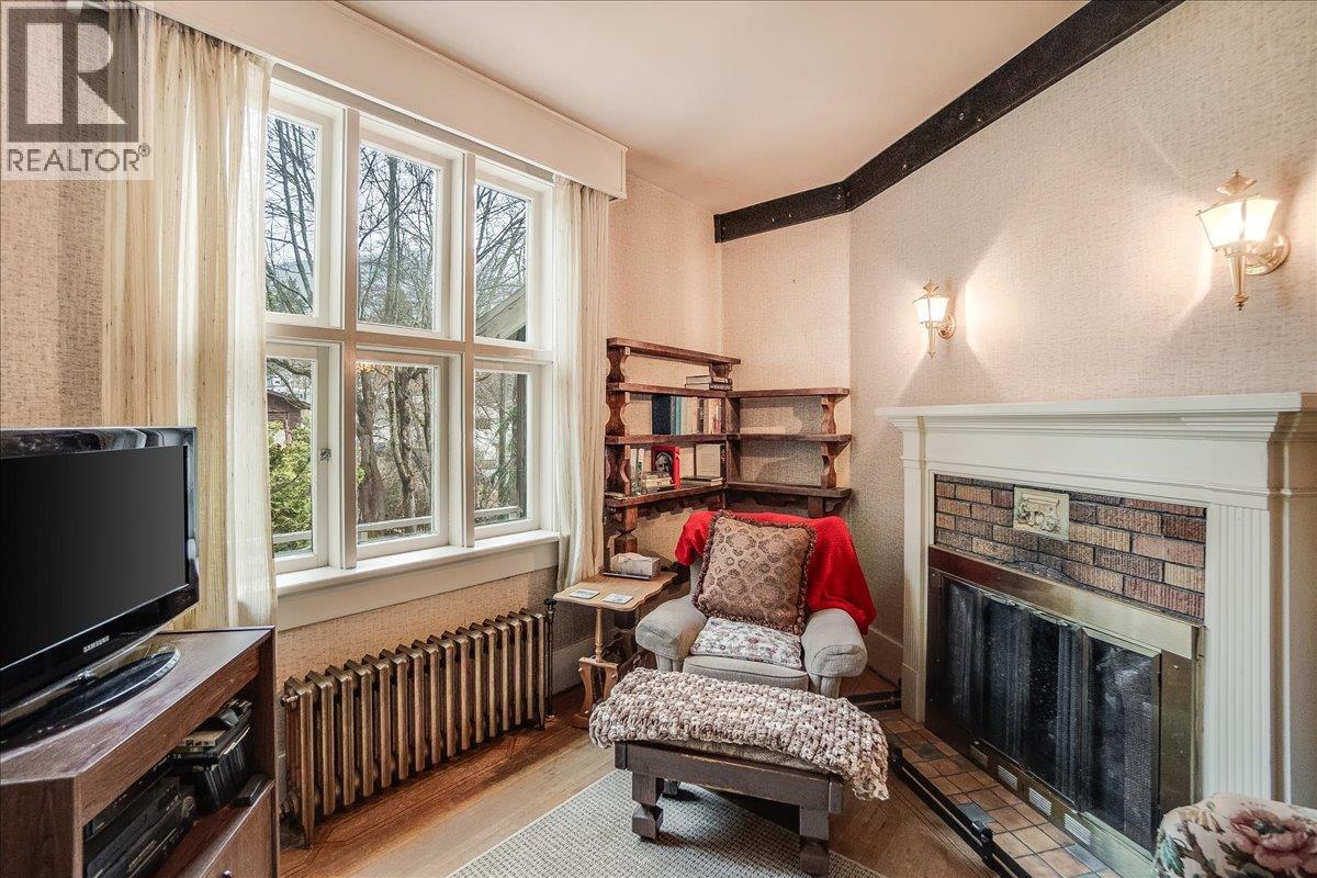 1107 Robertson Avenue, Nelson, British Columbia  V1L 1C2 - Photo 24 - 10381969