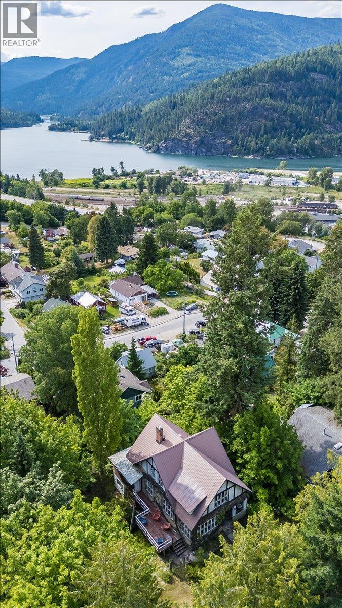 1107 Robertson Avenue, Nelson, British Columbia  V1L 1C2 - Photo 83 - 10381969