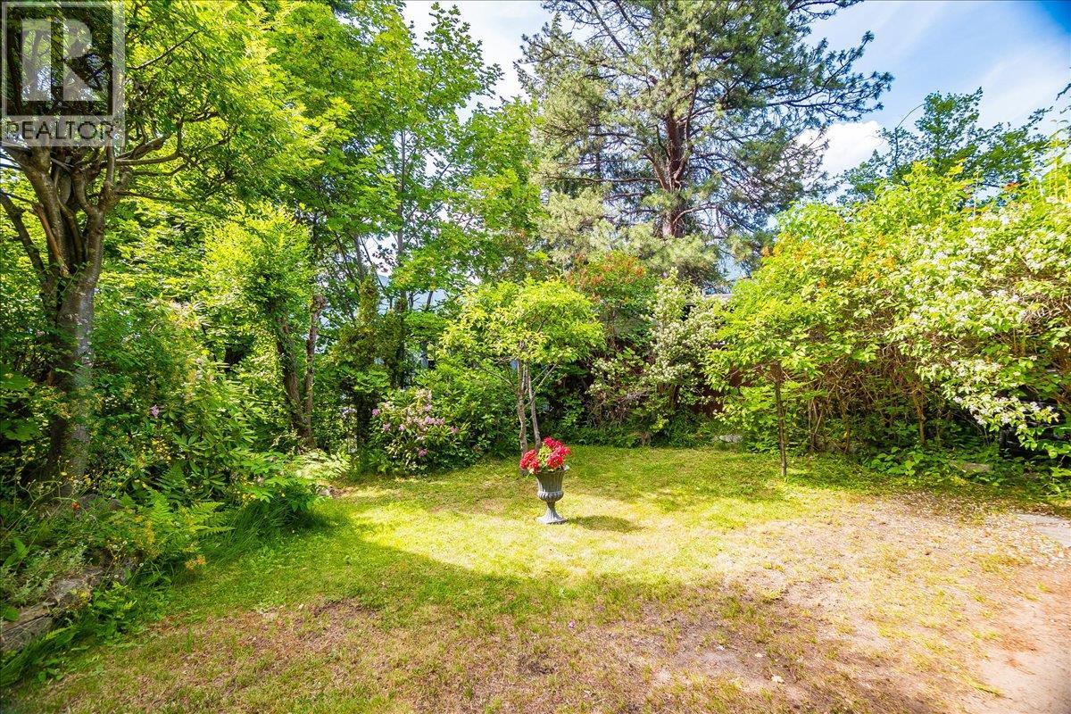 1107 Robertson Avenue, Nelson, British Columbia  V1L 1C2 - Photo 86 - 10381969