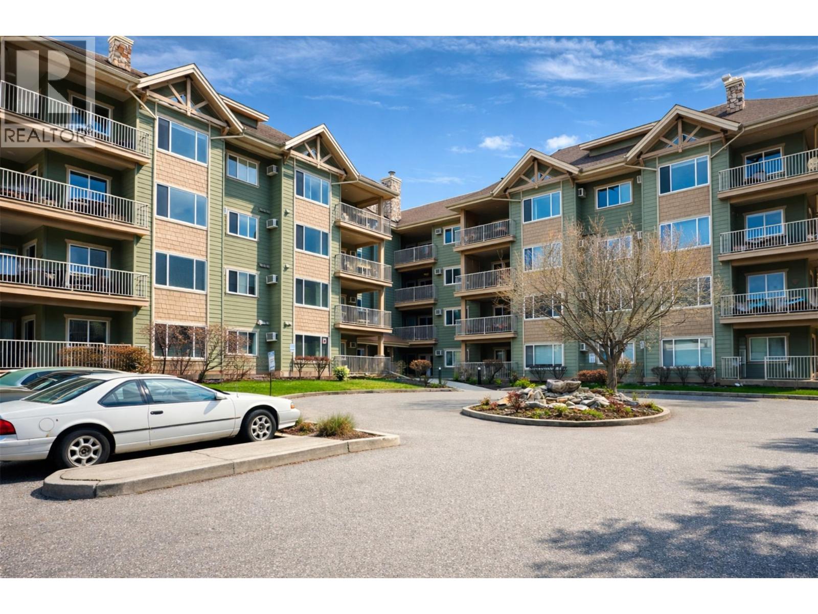 680 Lequime Road Unit# 111, Kelowna, British Columbia  V1W 1A4 - Photo 1 - 10381945