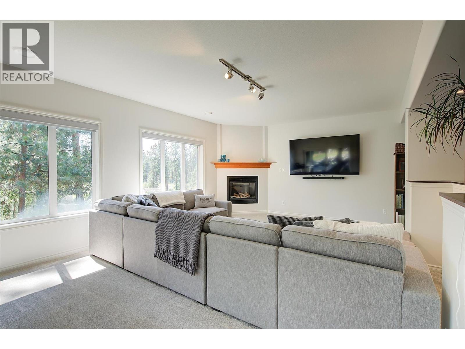 4048 Gallaghers Terrace, Kelowna, British Columbia  V1W 3Z8 - Photo 19 - 10381546