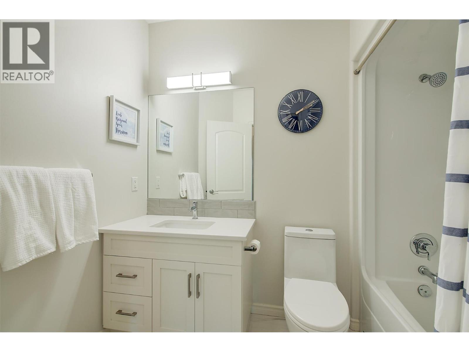 4048 Gallaghers Terrace, Kelowna, British Columbia  V1W 3Z8 - Photo 24 - 10381546