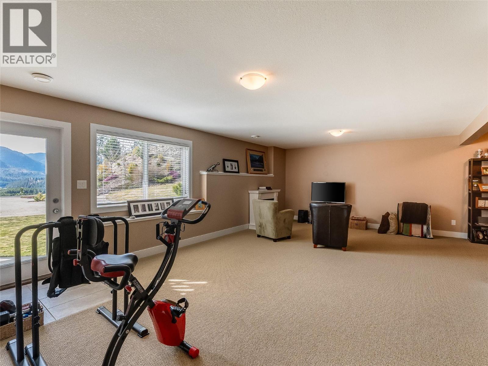 3835 5th Avenue, Castlegar, British Columbia  V1N 4Y5 - Photo 34 - 10381415