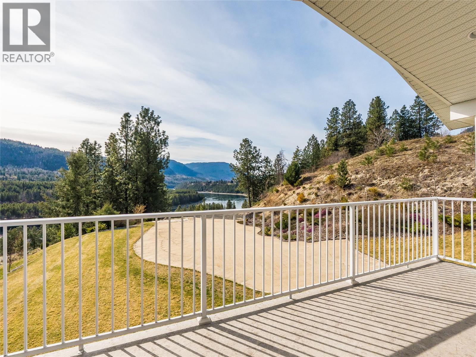 3835 5th Avenue, Castlegar, British Columbia  V1N 4Y5 - Photo 46 - 10381415