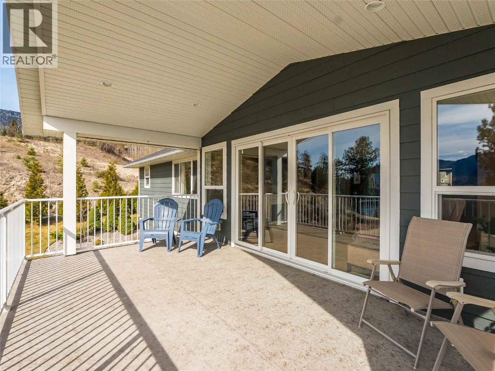 3835 5th Avenue, Castlegar, British Columbia  V1N 4Y5 - Photo 50 - 10381415