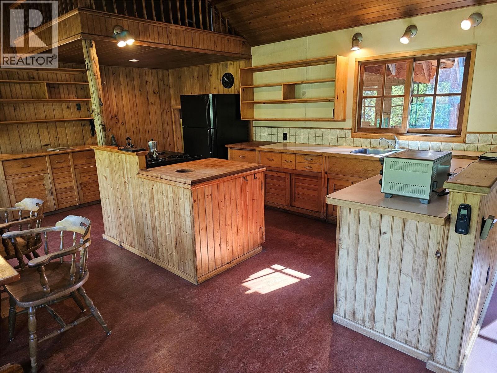 7467 St Thomas Road, Winlaw, British Columbia  V0G 2J0 - Photo 10 - 10361215