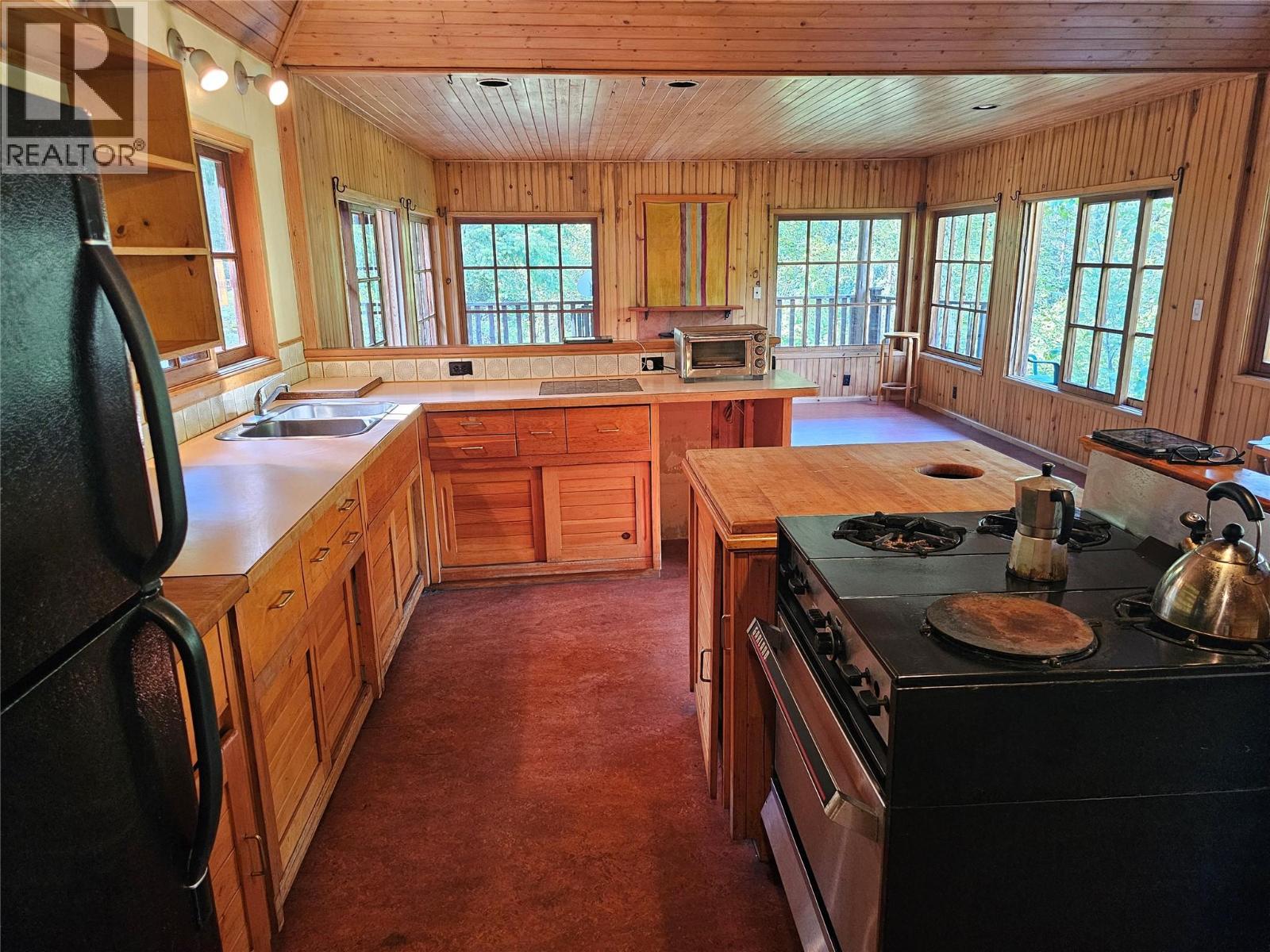 7467 St Thomas Road, Winlaw, British Columbia  V0G 2J0 - Photo 11 - 10361215