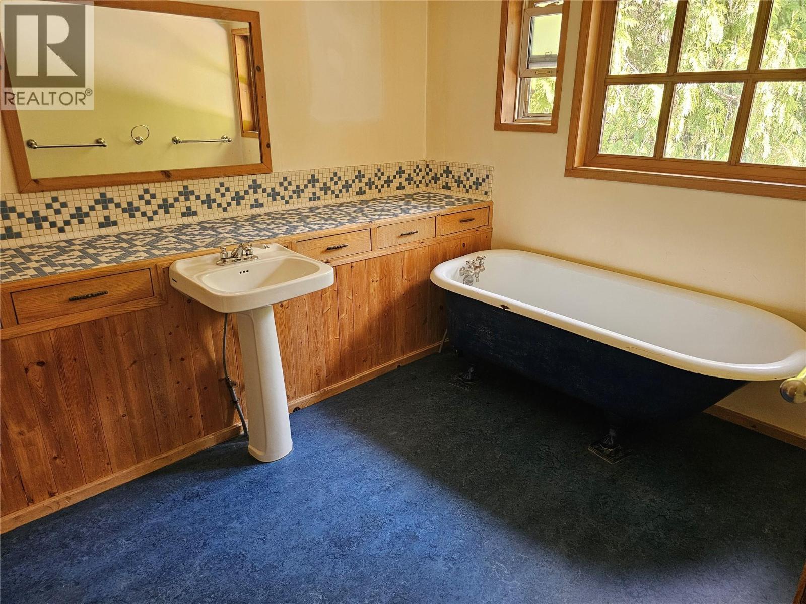 7467 St Thomas Road, Winlaw, British Columbia  V0G 2J0 - Photo 23 - 10361215