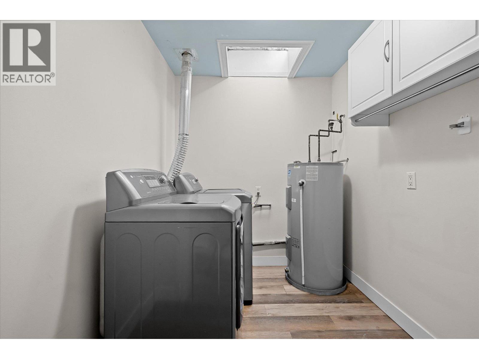 740 & 746 Raymer Avenue, Kelowna, British Columbia  V1Y 4Z8 - Photo 19 - 10381957