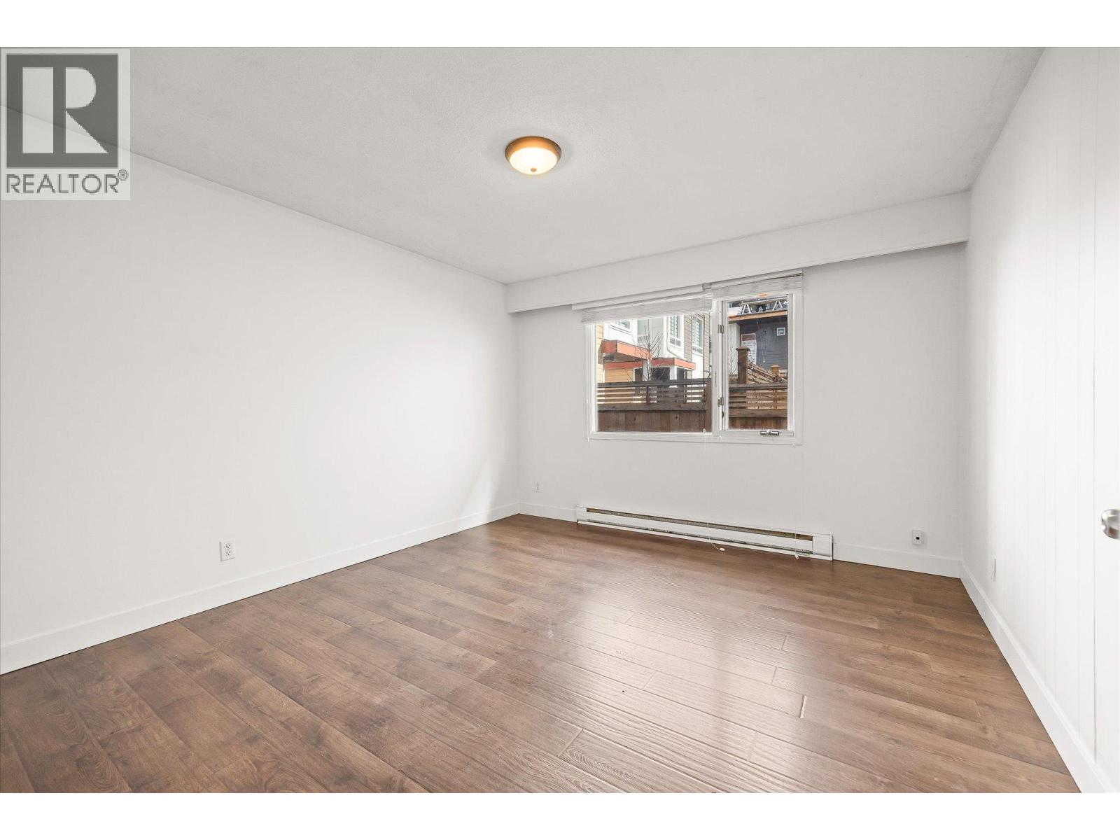 740 & 746 Raymer Avenue, Kelowna, British Columbia  V1Y 4Z8 - Photo 41 - 10381957