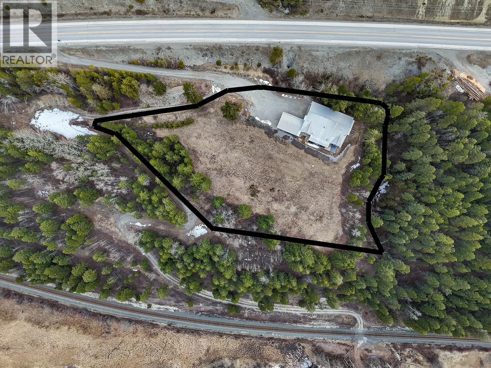 1756 Highway 95 Highway, Golden, British Columbia  V0A 1H0 - Photo 43 - 10381893