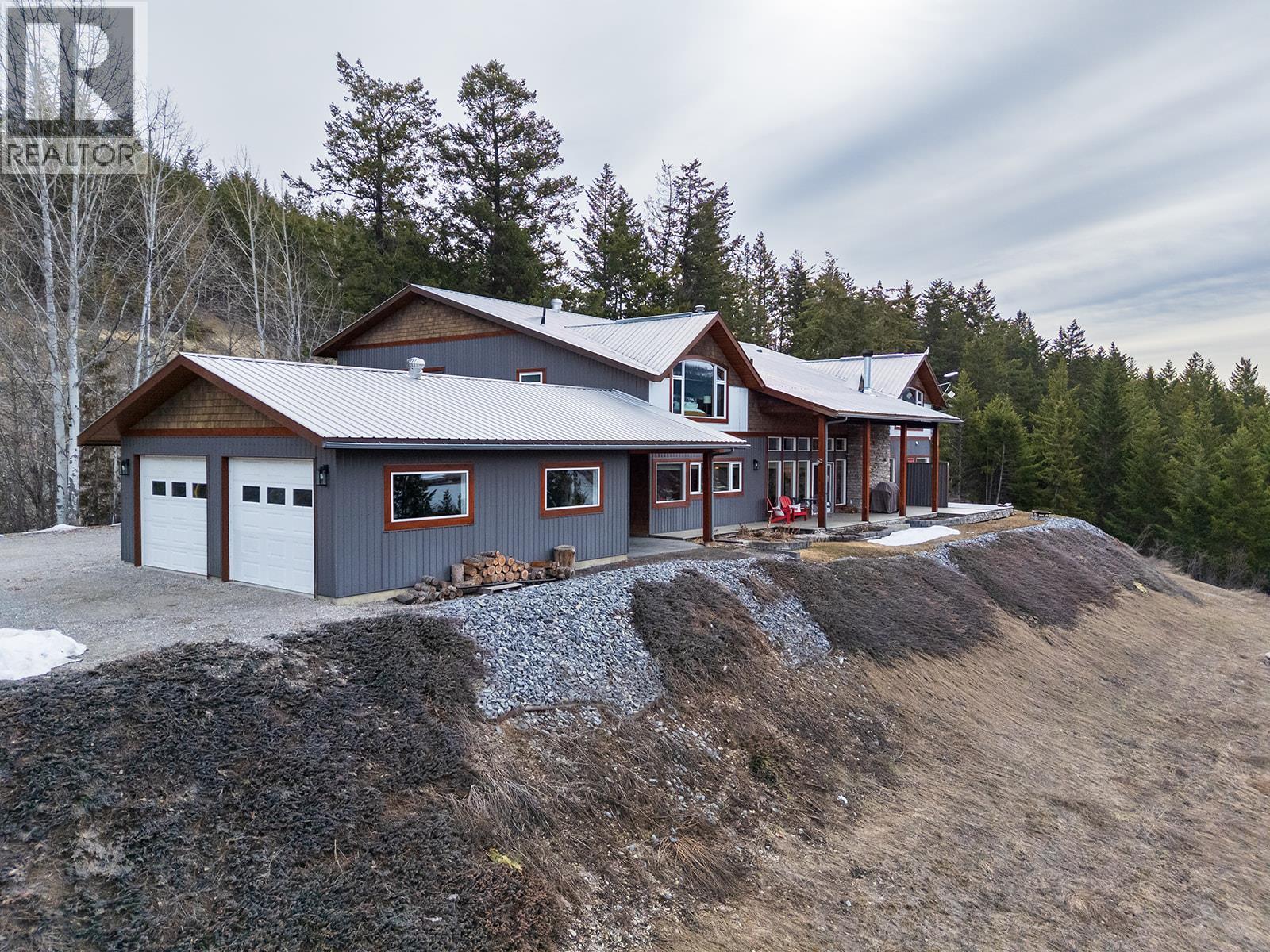 1756 Highway 95 Highway, Golden, British Columbia  V0A 1H0 - Photo 52 - 10381893