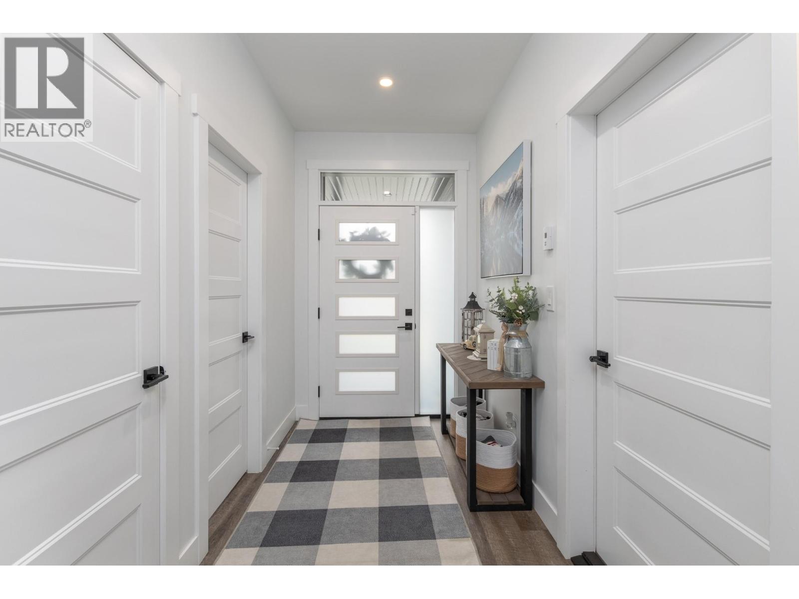 1441 20 Avenue Se Unit# 4, Salmon Arm, British Columbia  V1E 2M9 - Photo 25 - 10381754