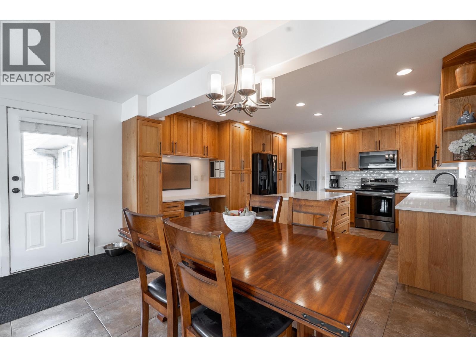 913 Huntleigh Crescent, Kamloops, British Columbia  V1S 1G7 - Photo 29 - 10382037