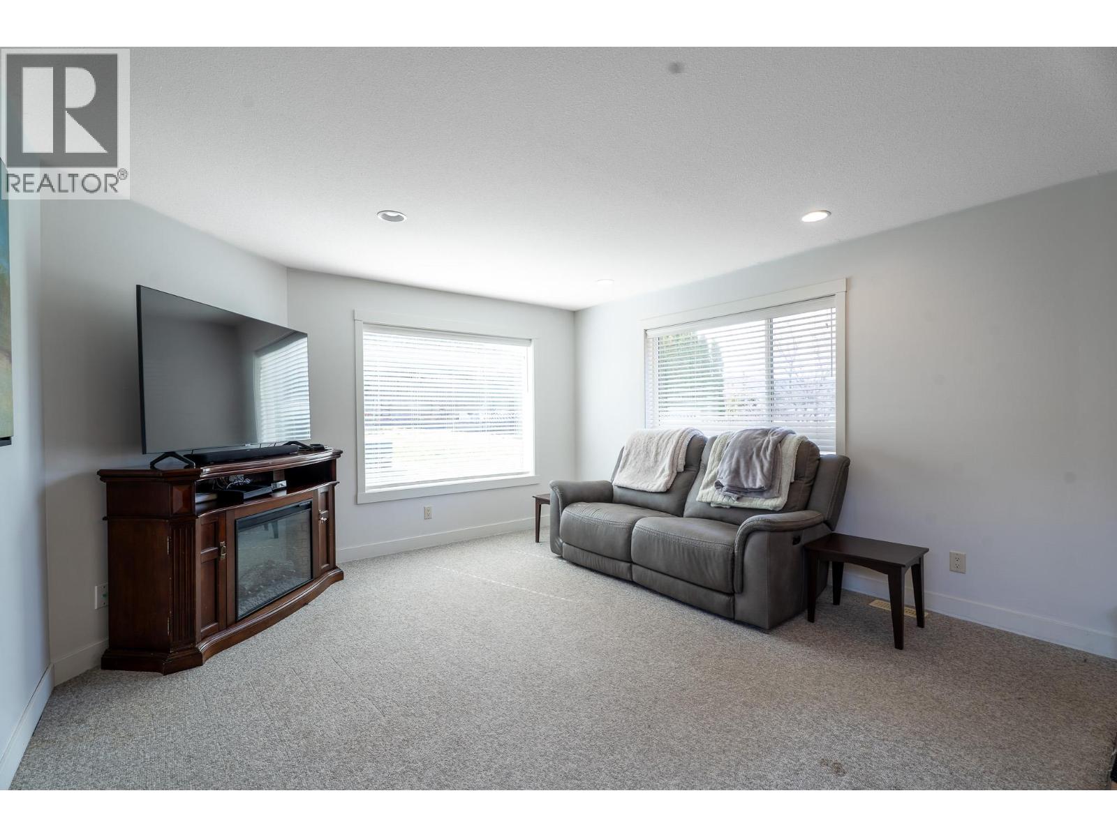 913 Huntleigh Crescent, Kamloops, British Columbia  V1S 1G7 - Photo 30 - 10382037